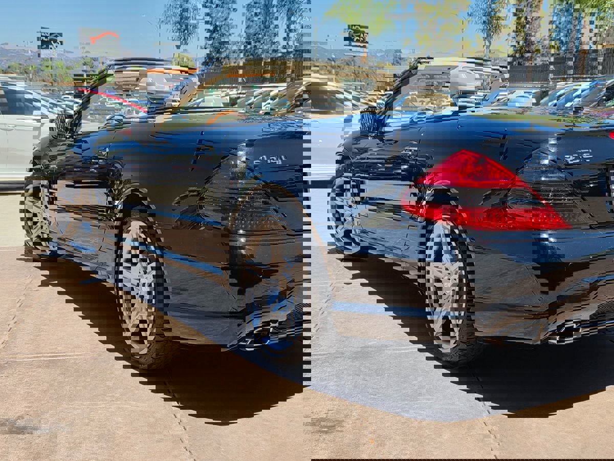 Used 2012 Mercedes-Benz SL 550 image 12