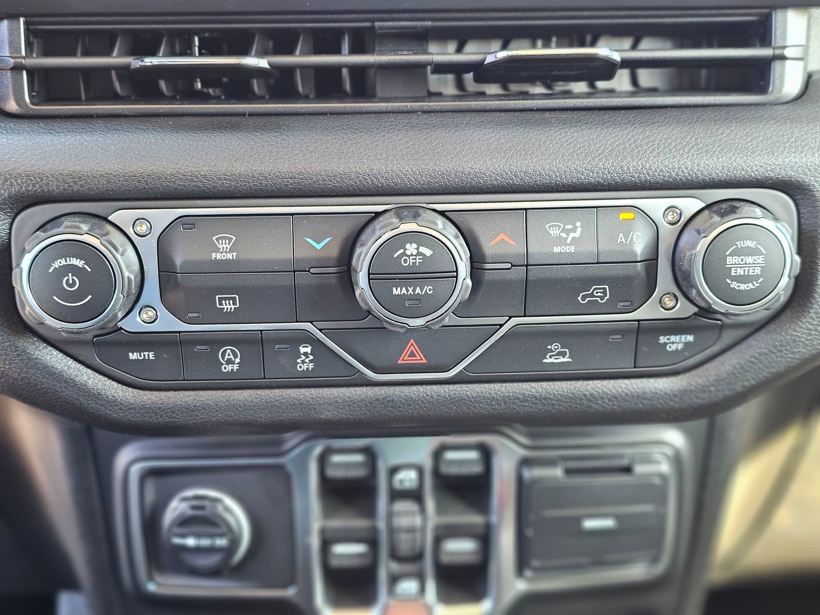 New 2026 Jeep Wrangler Unlimited Sport AWD/4WD image 14