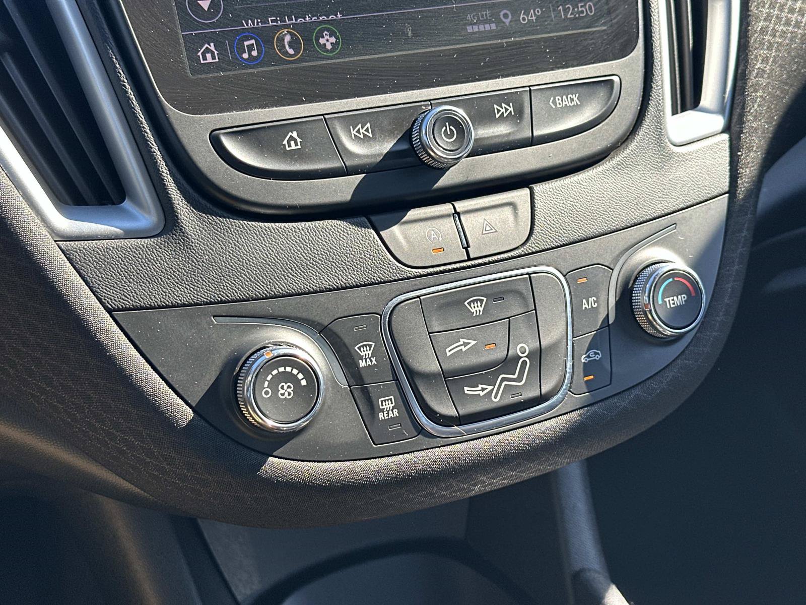 Certified 2024 Chevrolet Malibu RS FWD image 29