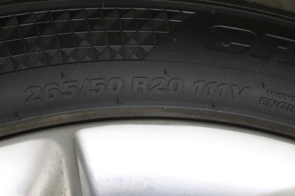 Used 2014 Jeep Grand Cherokee Summit image 44