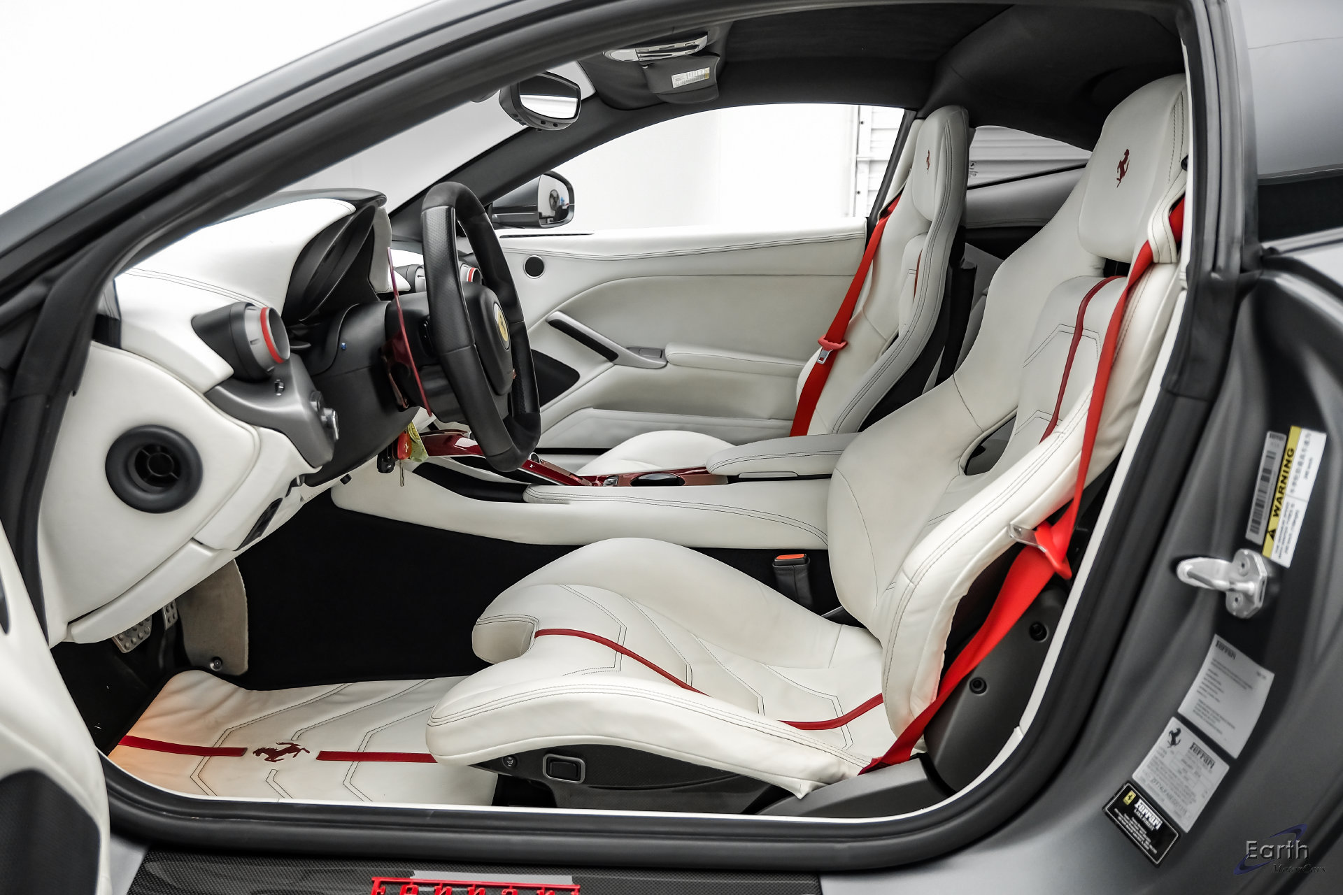 Used 2014 Ferrari F12 Berlinetta RWD image 49