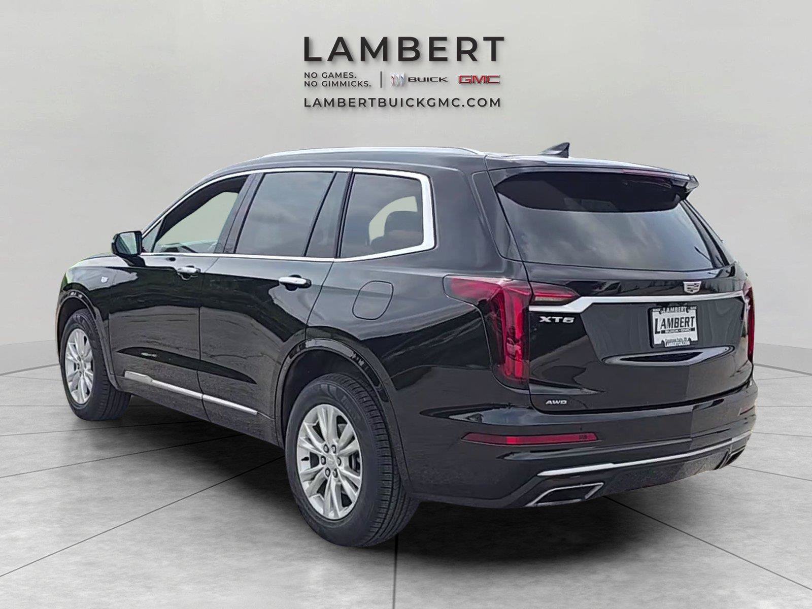 Used 2024 Cadillac XT6 Luxury AWD/4WD image 3