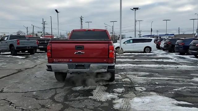 Used 2018 Chevrolet Silverado 1500 LT w/ LT Eassist Package image 7