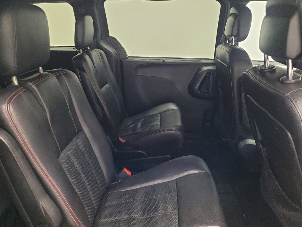 Used 2019 Dodge Grand Caravan GT FWD image 19