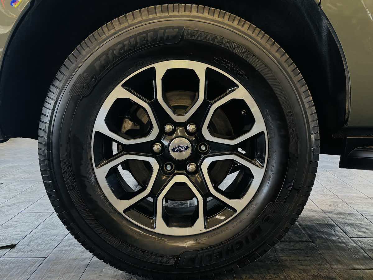 Used 2024 Ford Expedition Max XLT AWD/4WD image 24