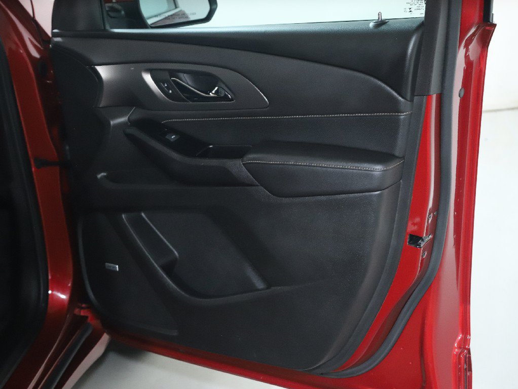 Used 2023 Chevrolet Traverse Premier w/ LPO, Floor Liner Package AWD/4WD image 33