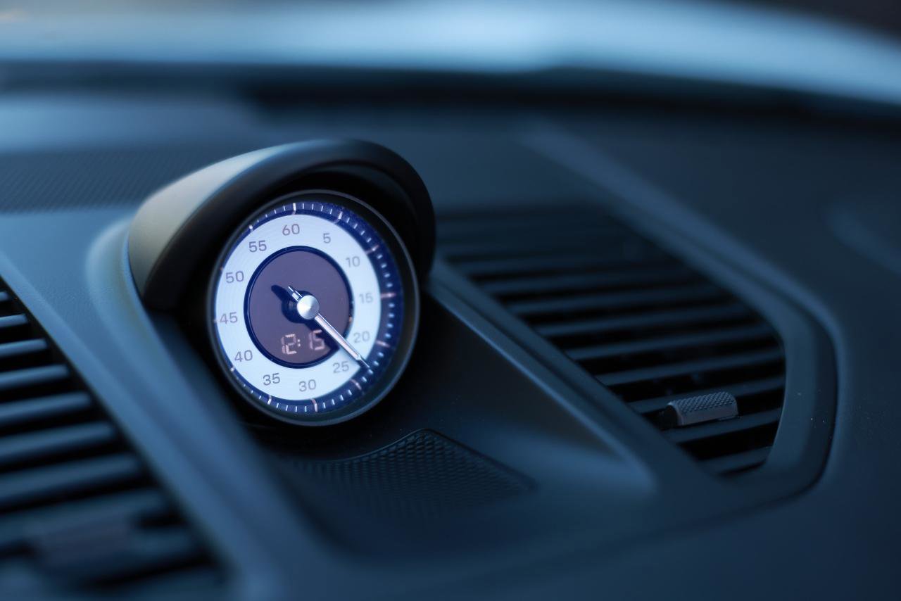 Used 2020 Porsche 911 Carrera S w/ Sport Package image 37