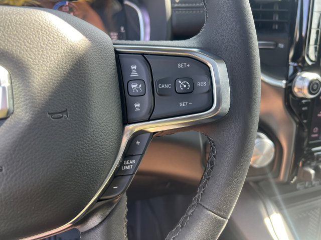 New 2027 RAM 1500 Laramie AWD/4WD image 16