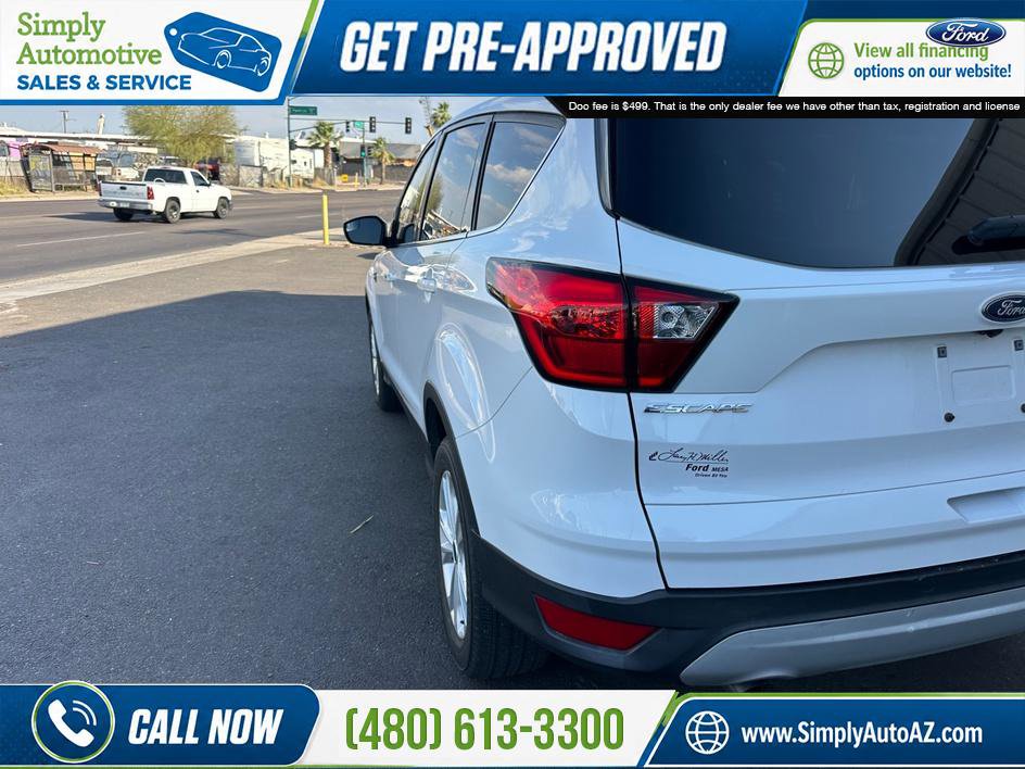 Used 2019 Ford Escape SE FWD image 10