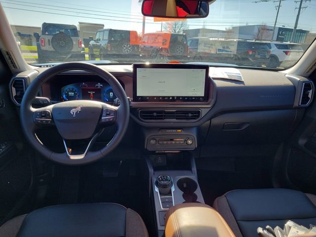 New 2025 Ford Bronco Sport Outer Banks w/ Outer Banks Tech Package+ AWD/4WD image 9