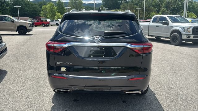 Used 2020 Buick Enclave Essence w/ Sound and Sites Package AWD/4WD image 7