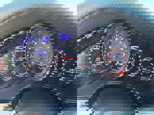 Used 2020 Porsche Panamera 4 image 26