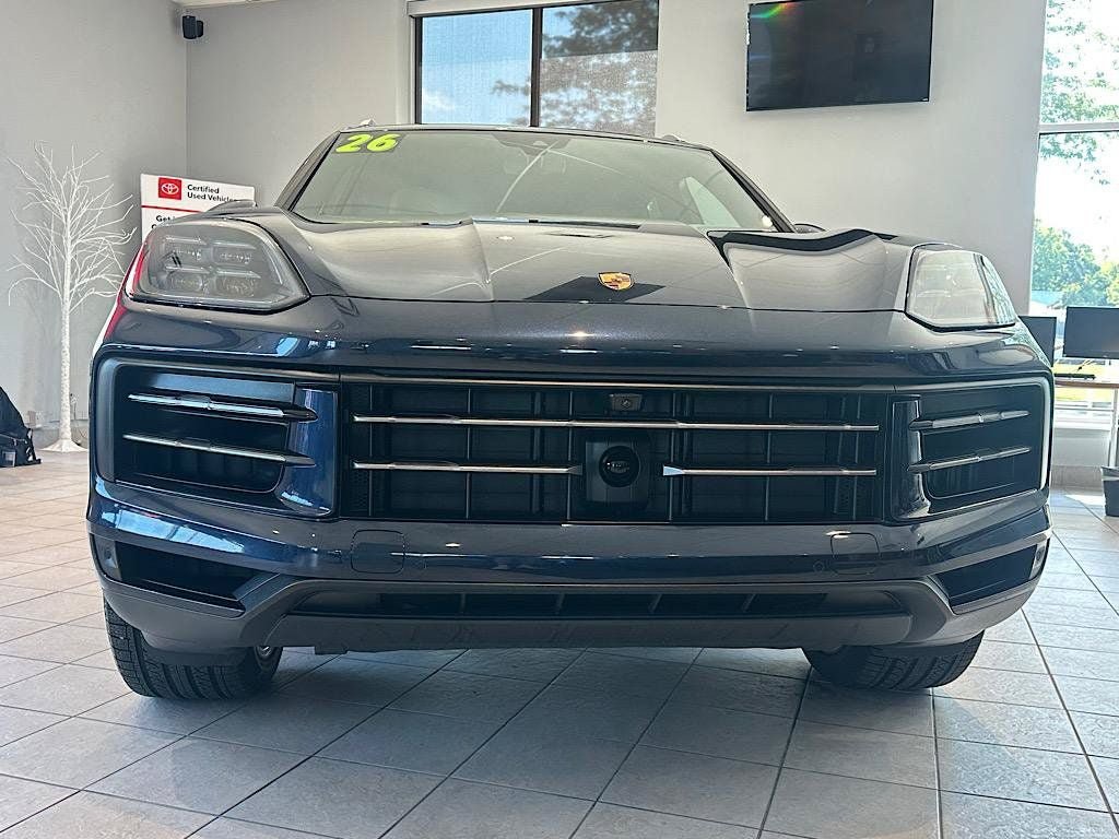 Used 2026 Porsche Cayenne AWD/4WD image 7