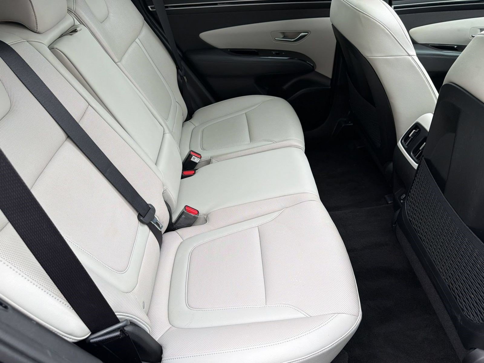 Used 2023 Hyundai Tucson Limited AWD/4WD image 29