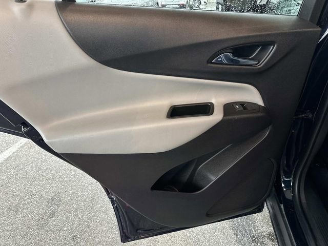 Used 2020 Chevrolet Equinox LT AWD/4WD image 17