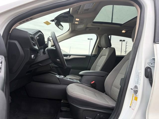 Used 2020 Ford Escape SE image 27