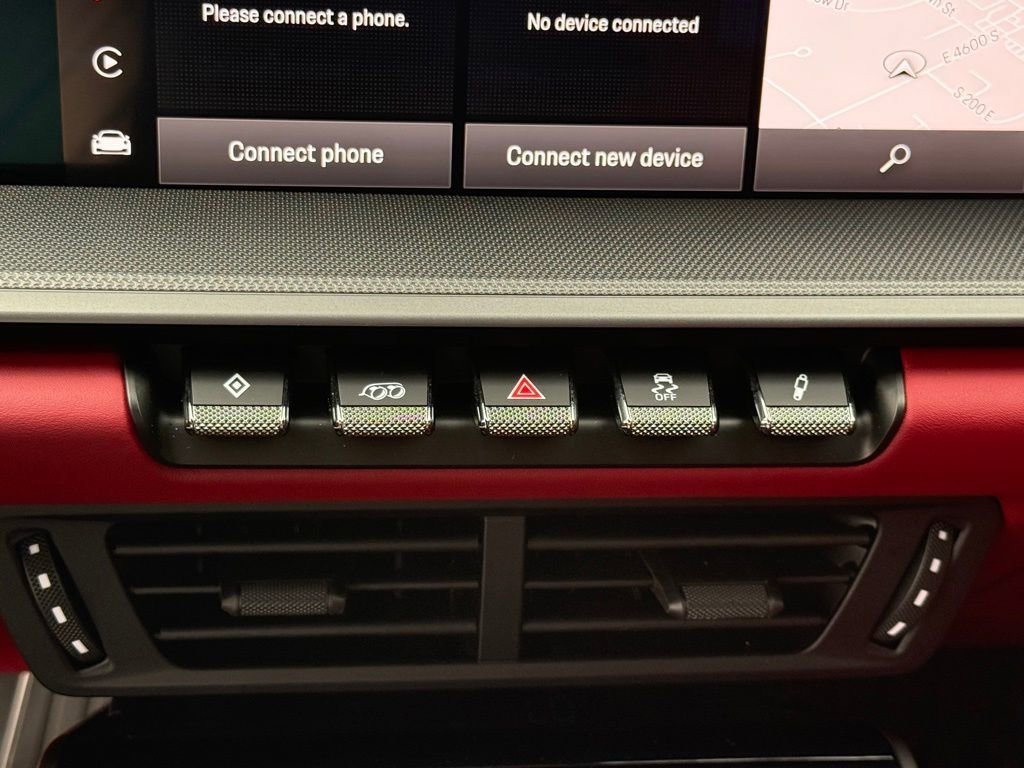 Used 2025 Porsche 911 Carrera image 15