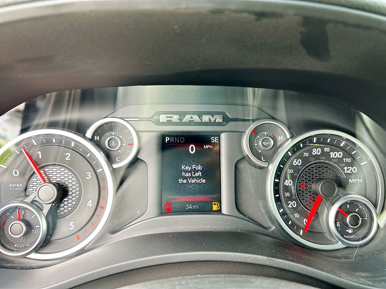 New 2026 RAM 2500 Big Horn AWD/4WD image 37