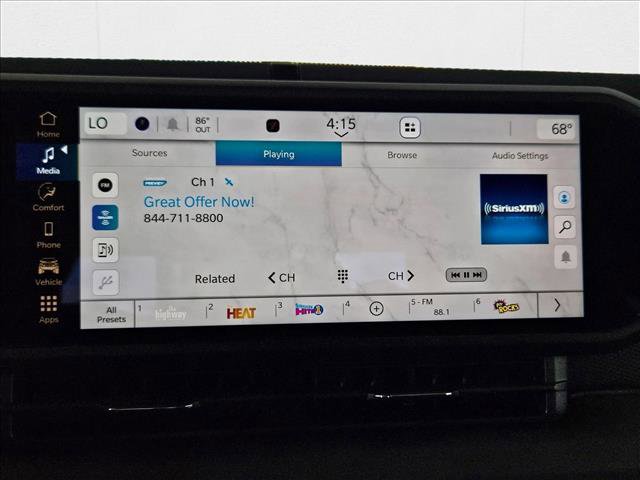 New 2025 Jeep Gladiator Mojave image 12