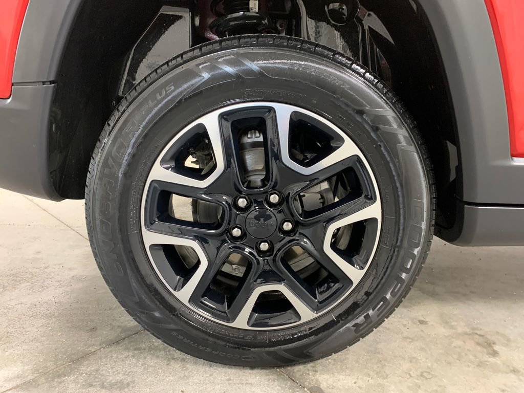 Used 2019 Jeep Compass Trailhawk image 24