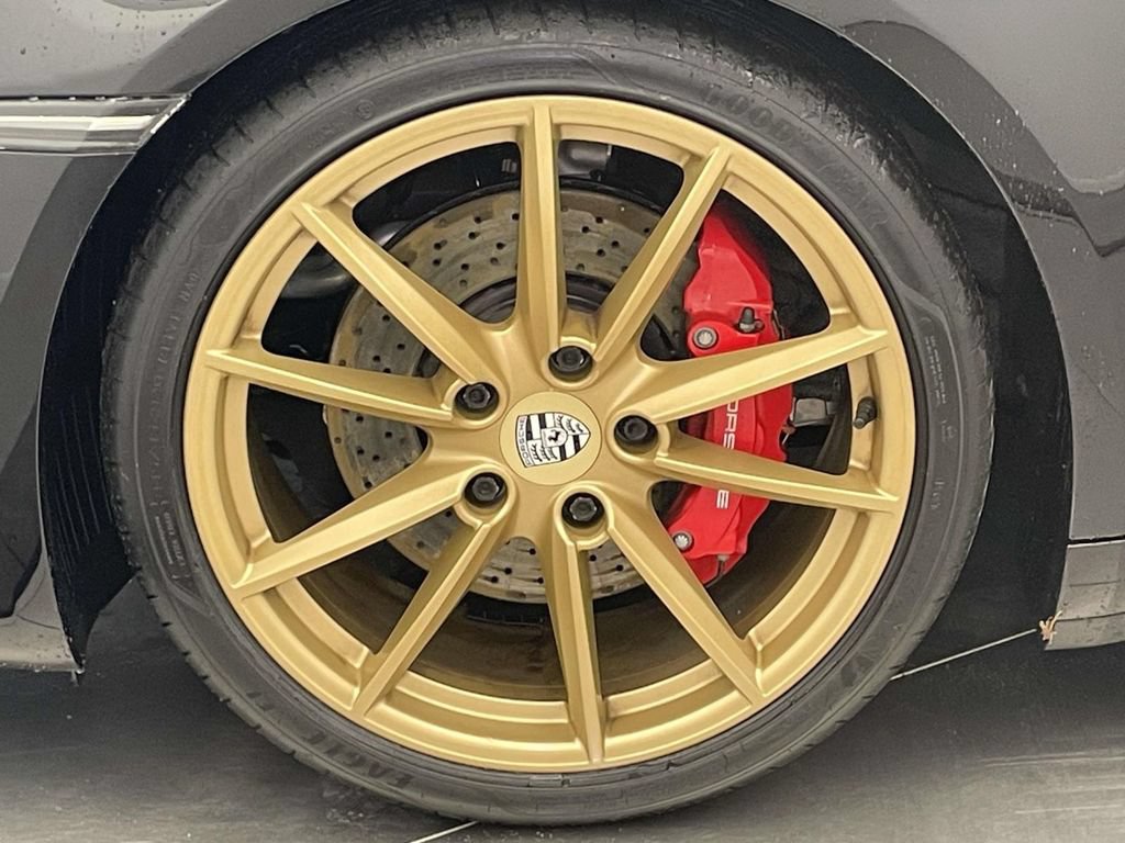Certified 2020 Porsche 911 Carrera S RWD image 11
