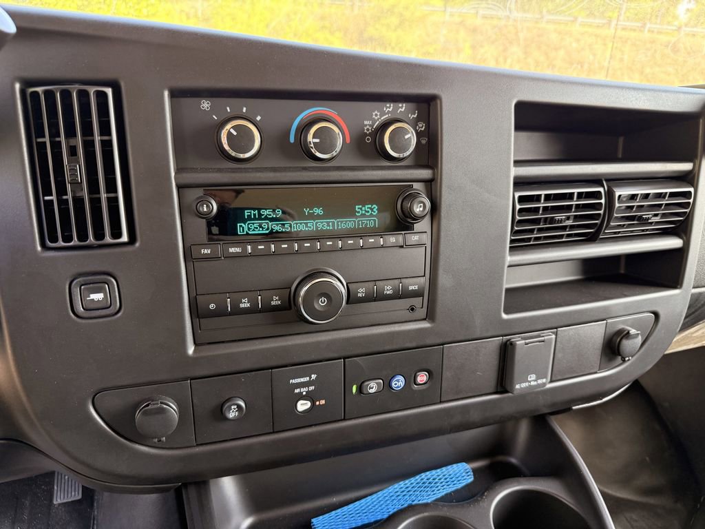 New 2024 Chevrolet Express 3500 w/ Power Convenience Package RWD image 18