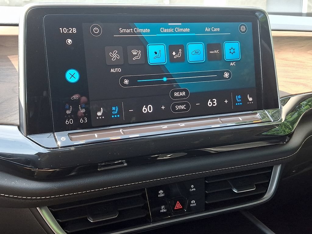 Certified 2024 Volkswagen Atlas SE AWD/4WD image 15