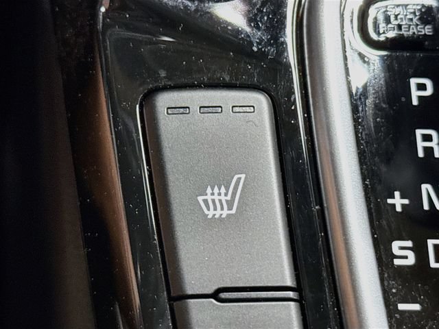 Used 2025 Kia Seltos S AWD/4WD image 21