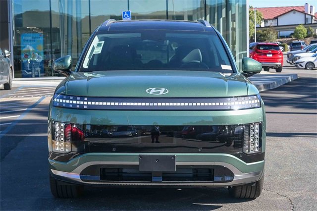 New 2026 Hyundai Ioniq 9 Calligraphy image 2
