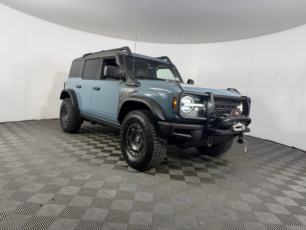 Used 2023 Ford Bronco Everglades AWD/4WD image 5