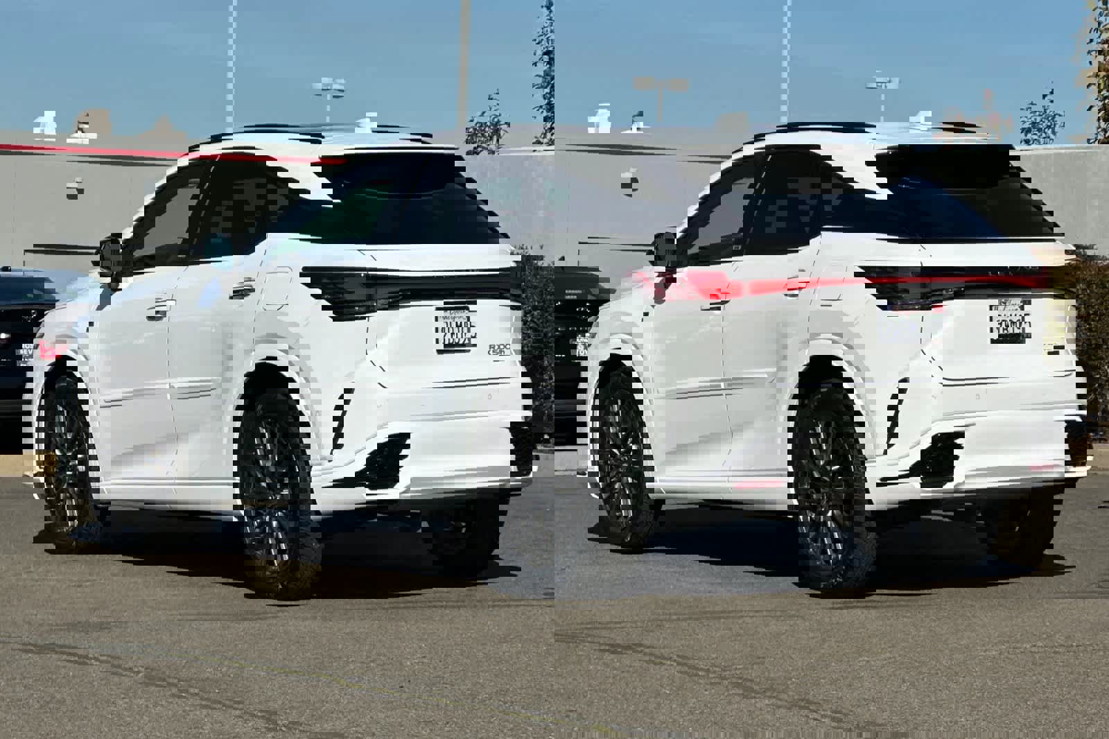 Used 2023 Lexus RX 500h F Sport image 7