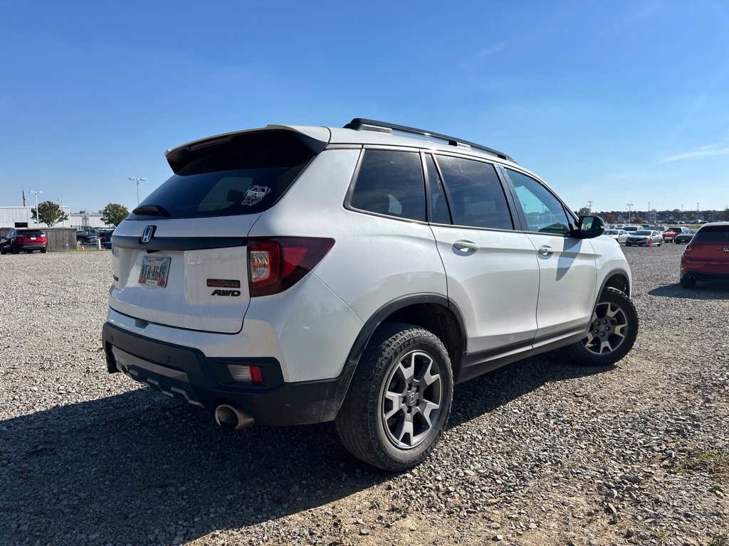 Used 2023 Honda Passport TrailSport image 13