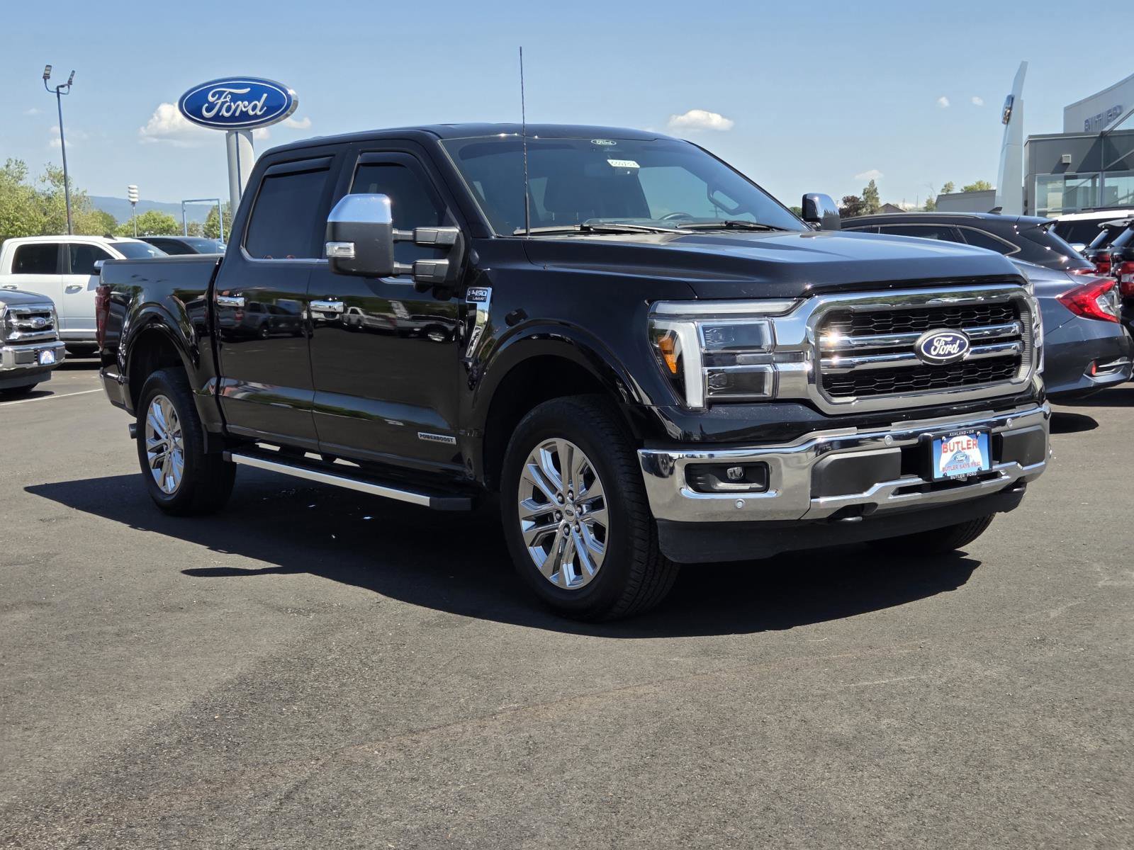 Used 2025 Ford F150 Lariat w/ Equipment Group 501A Mid AWD/4WD image 3