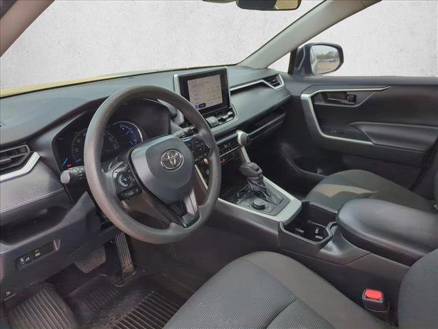 Used 2023 Toyota RAV4 LE AWD/4WD image 11