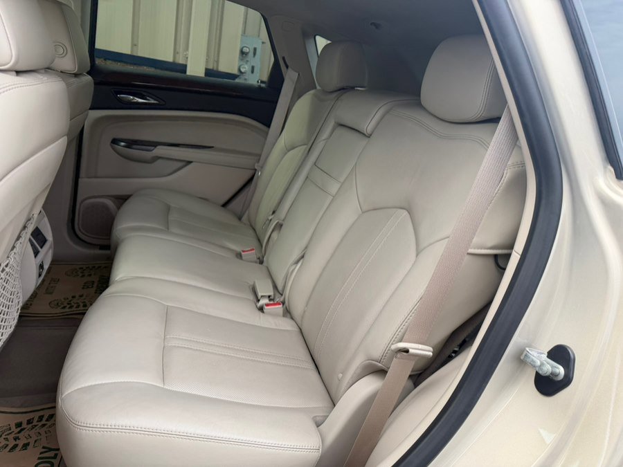 Used 2012 Cadillac SRX Luxury image 20