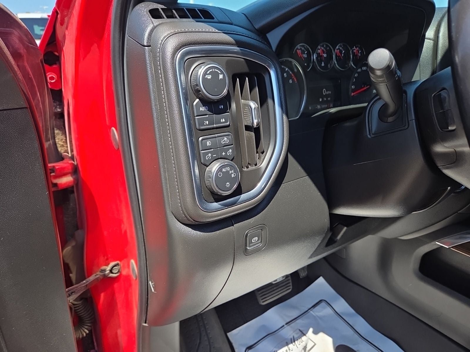 Used 2019 Chevrolet Silverado 1500 LT Trail Boss AWD/4WD image 21