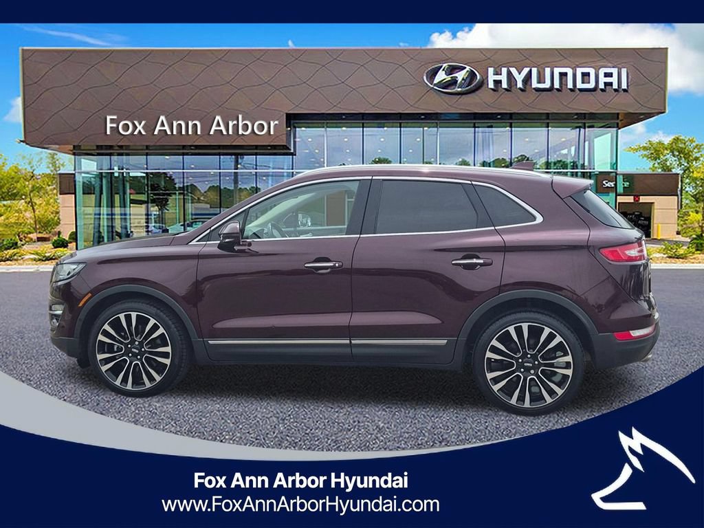 Used 2019 Lincoln MKC Reserve AWD/4WD image 2