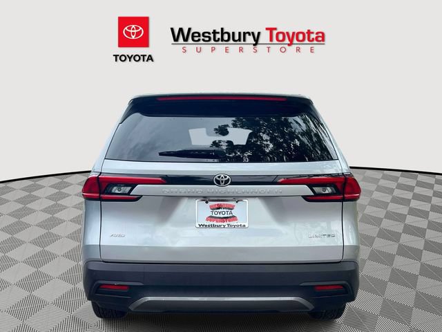 Certified 2024 Toyota Grand Highlander AWD image 11