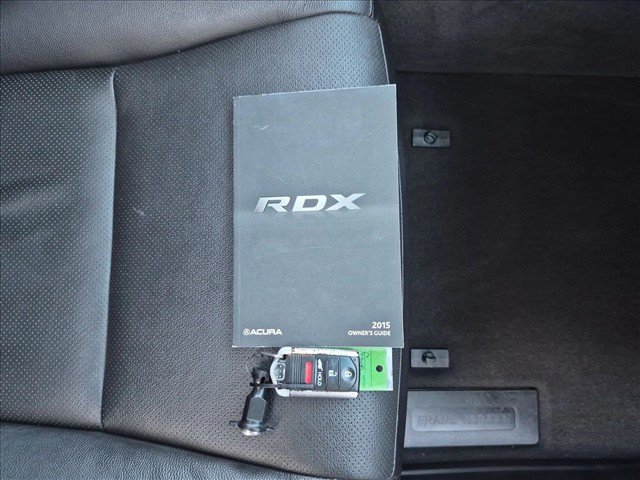 Used 2015 Acura RDX w/ Technology Package AWD/4WD image 28