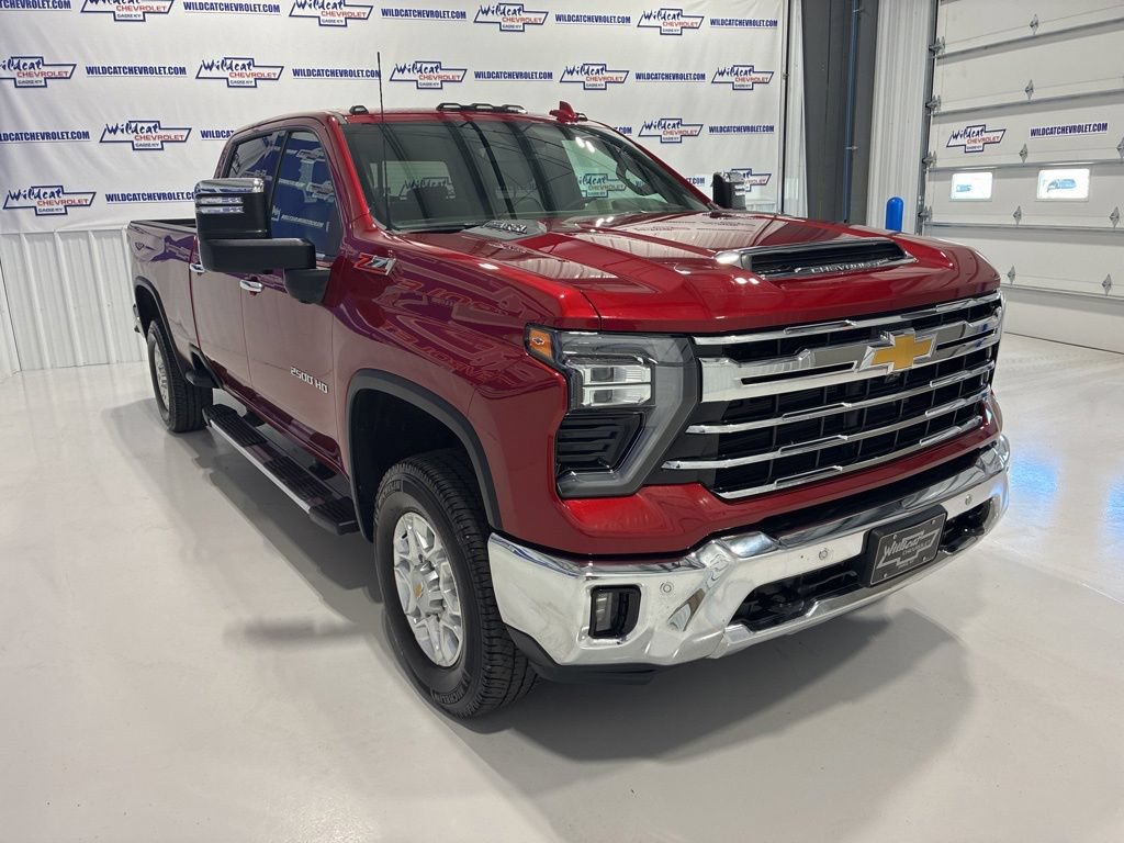 Used 2026 Chevrolet Silverado 2500 LTZ AWD/4WD image 12