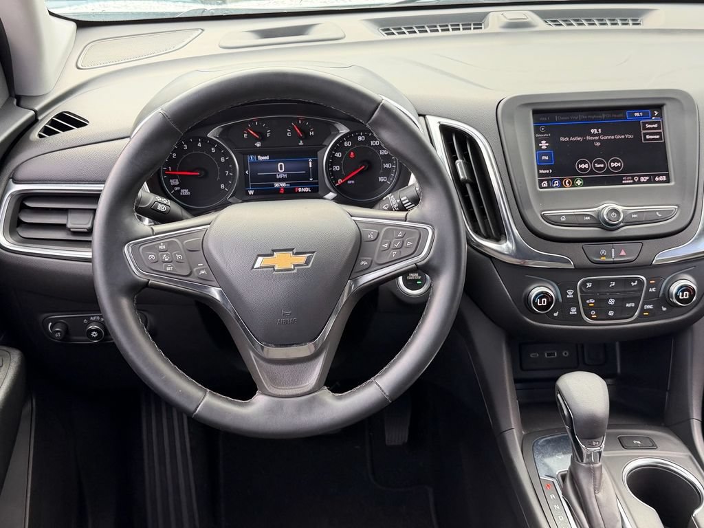 Used 2023 Chevrolet Equinox LT FWD image 13