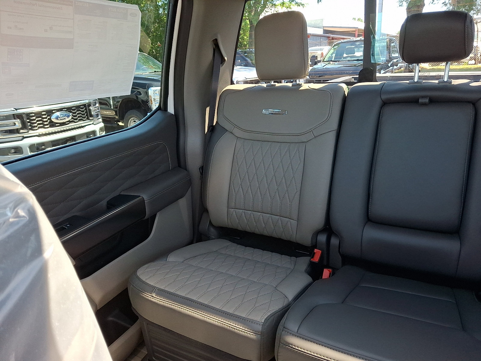 New 2026 Ford F350 Platinum w/ Platinum Plus Package AWD/4WD image 10