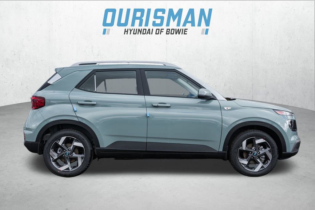 New 2026 Hyundai Venue SEL image 3