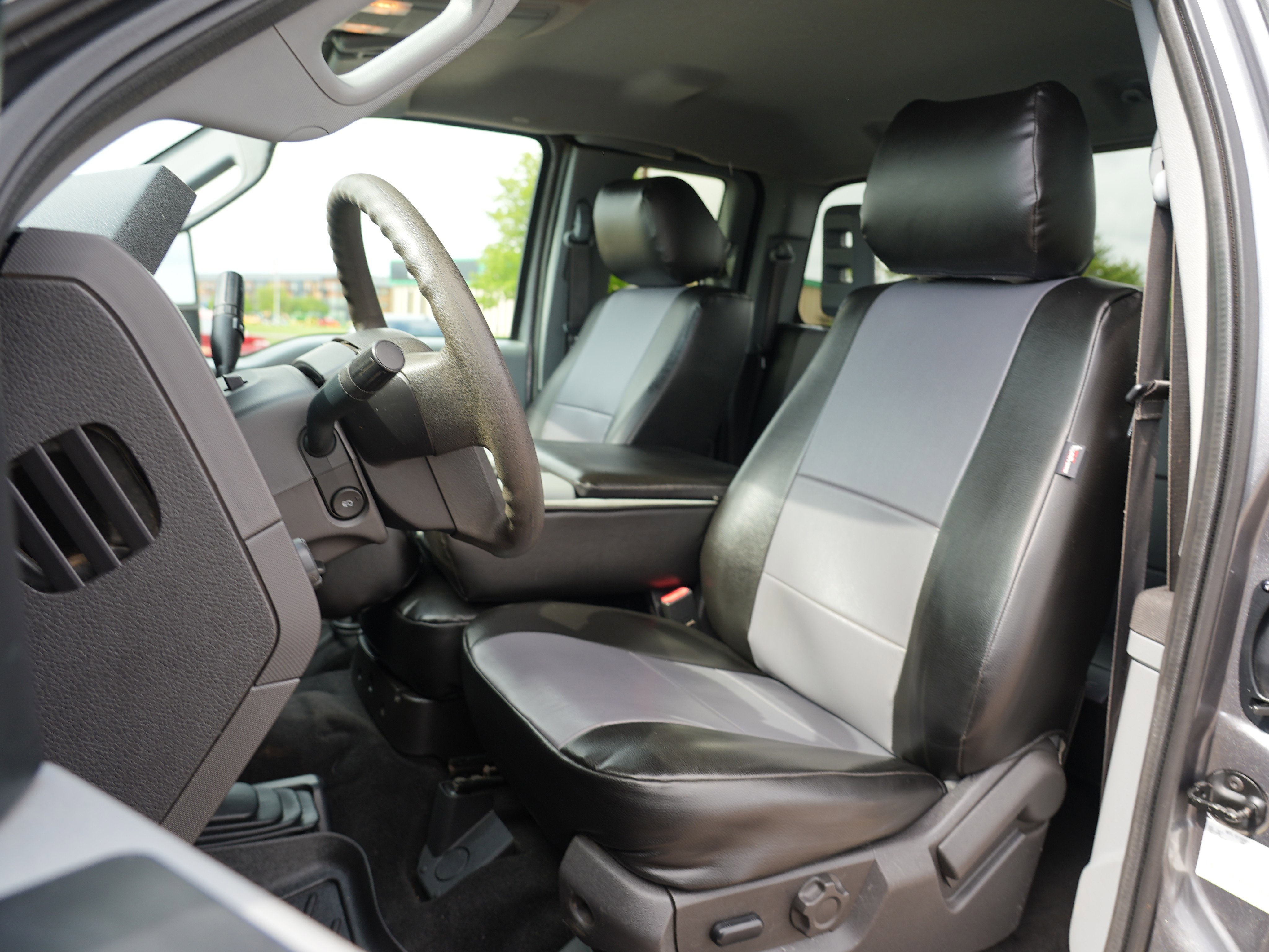 Used 2012 Ford F250 XLT w/ XLT Interior Pkg AWD/4WD image 12