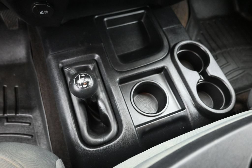 Used 2013 RAM 2500 Tradesman w/ Chrome Appearance Group AWD/4WD image 18