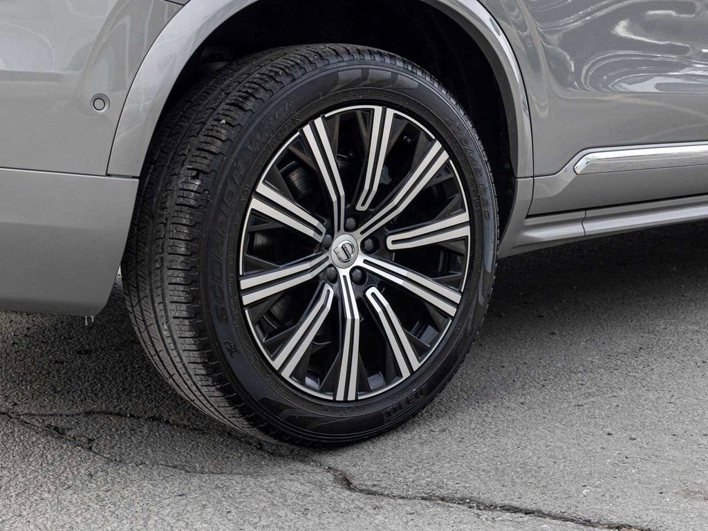 Used 2024 Volvo XC90 B6 Plus w/ Protection Package Premier AWD/4WD image 9