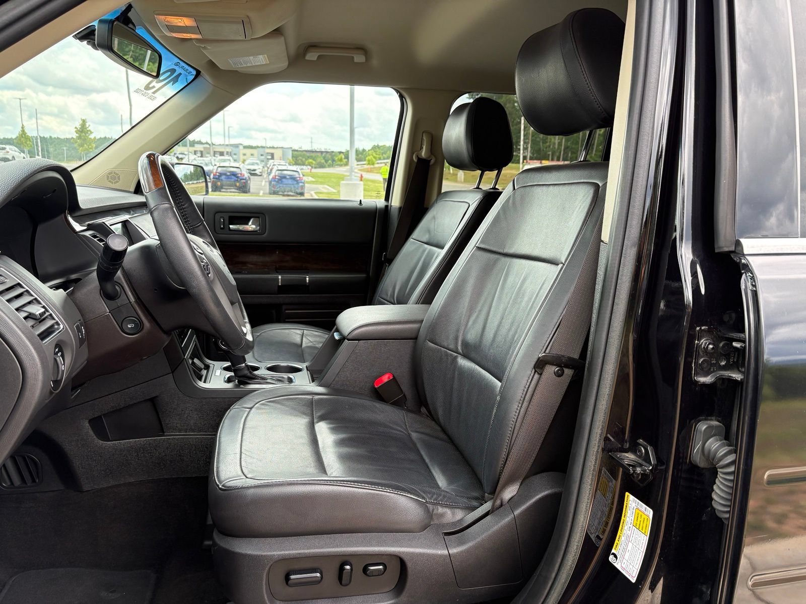 Used 2019 Ford Flex Limited FWD image 27