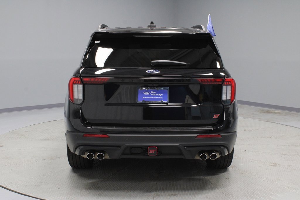 Certified 2025 Ford Explorer ST image 11
