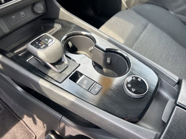 Used 2023 Nissan Rogue SV image 26
