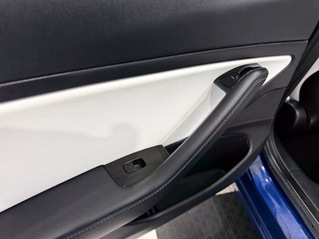 Used 2018 Tesla Model 3 Long Range AWD/4WD image 18
